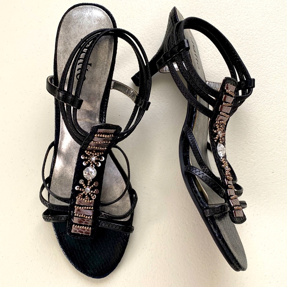 Cute summer sandal style heels